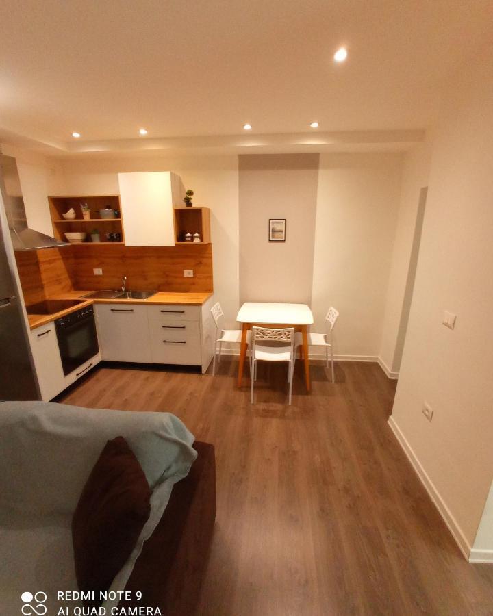 Tirana Apartment Garda Εξωτερικό φωτογραφία